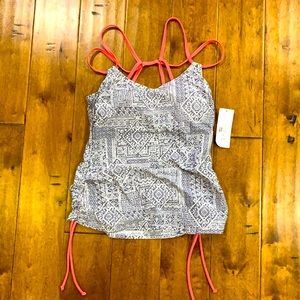 NWT BE INSPIRED SWIM TOP